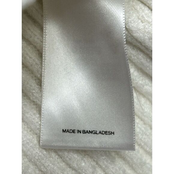 EXPRESS Ribbed Turtleneck Long Sleeve Knit Shirt Women's Small Beige - Picture 9 of 10